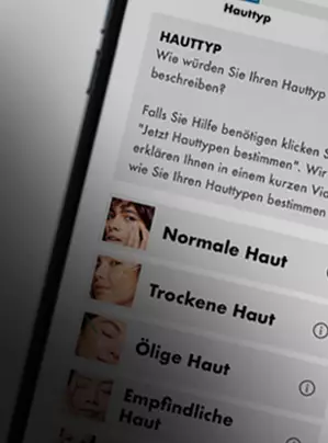 Bildschirm eines Smartphones mit einer Hauttyp-Abbildung und Optionen: normale, trockene, olige, empfindliche und Mischhaut.