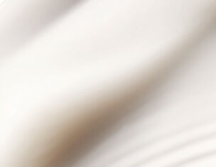 Weiches, verschwommenes, helles Stoffmuster, das sanfte Wellen und Bewegungen zeigt.